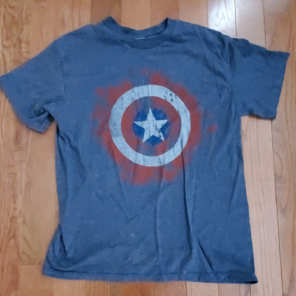 Captain America shirt. Medium